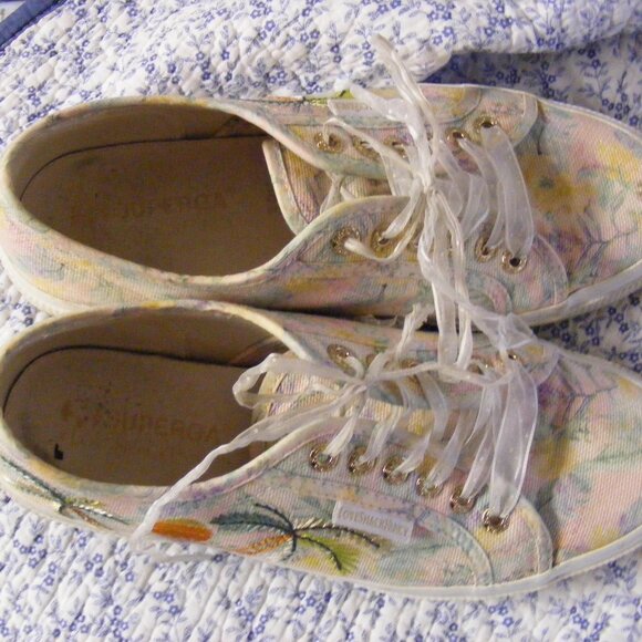 Ladies Size 8.5 Sunset Tropical Shoes Sneakers by Superga - Picture 5 of 8